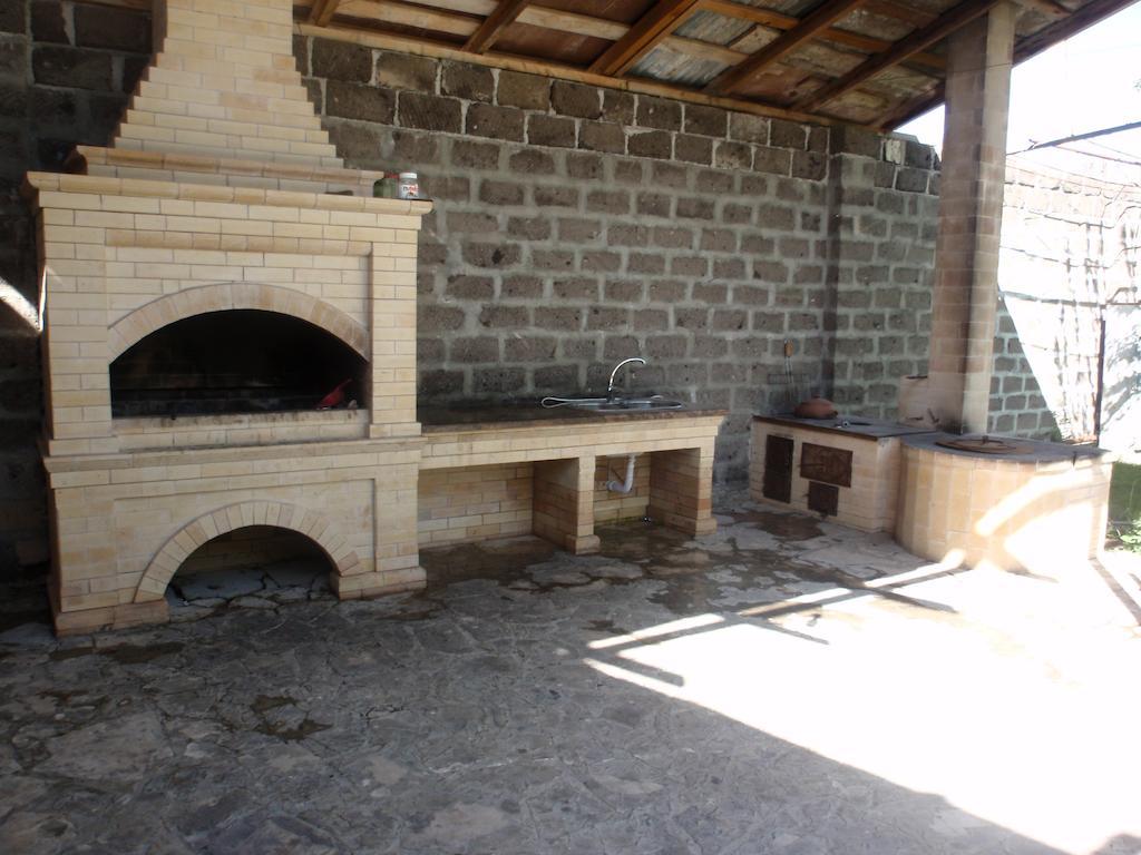 לינה וארוחת בוקר Garni Chez Yvette מראה חיצוני תמונה